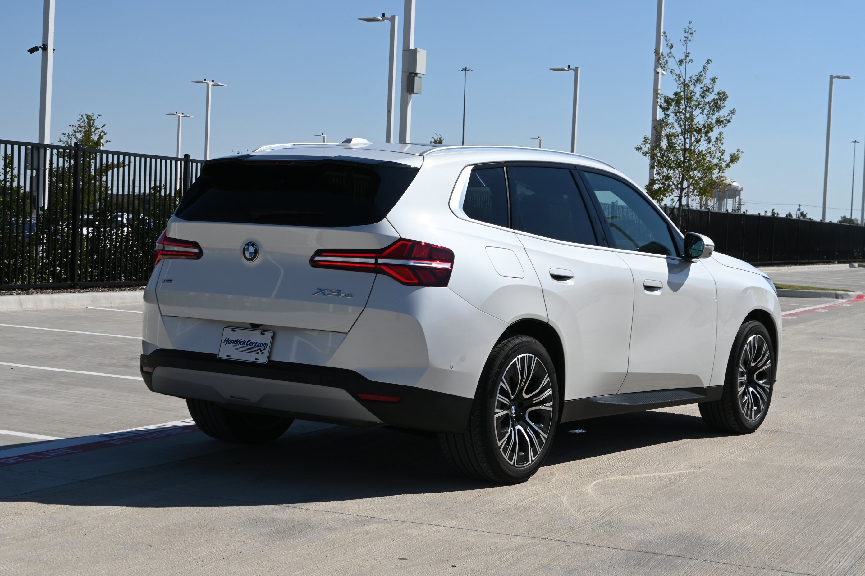 Used 2026 BMW X3 xDrive30i AWD/4WD image 9