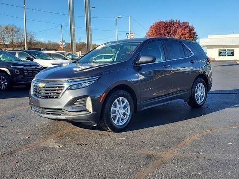 Used 2022 Chevrolet Equinox LT image 4
