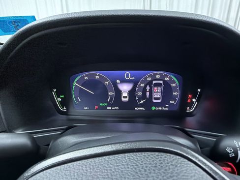 Certified 2024 Honda Accord Sport image 19