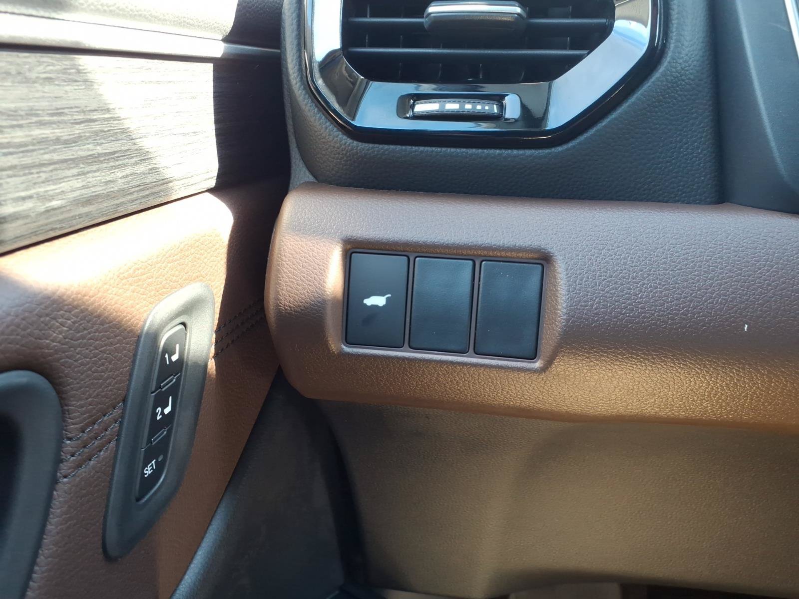 New 2026 Honda Pilot Touring image 15