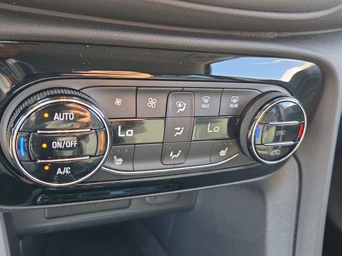 Certified 2023 Buick Encore GX Select w/ Sport Touring Package FWD image 20