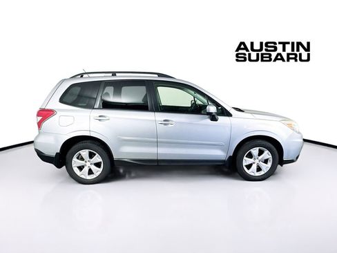 Used 2014 Subaru Forester 2.5i Premium w/ All-Weather Package AWD/4WD image 8