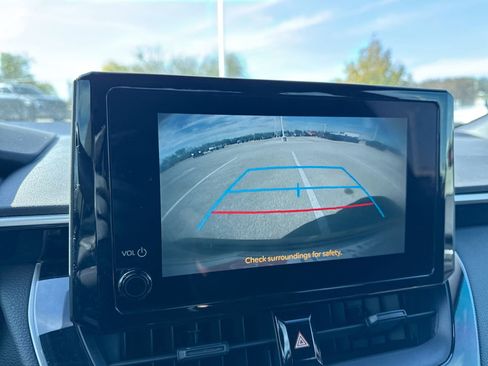 Certified 2024 Toyota Corolla SE image 22