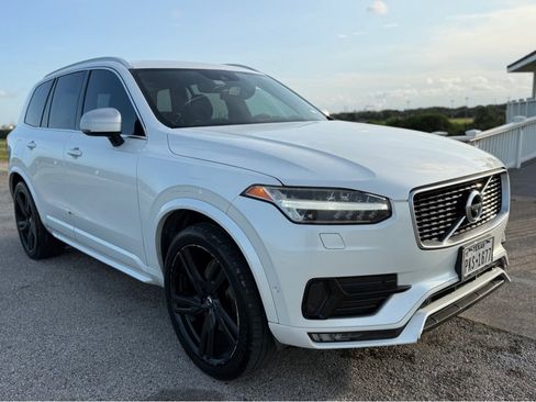 Used 2017 Volvo XC90 T6 R-Design w/ Vision Package AWD/4WD image 3