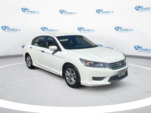 Used 2015 Honda Accord LX image 7