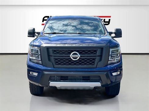 Used 2023 Nissan Titan PRO-4X w/ Pro-4x Convenience Package image 2