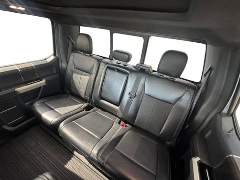 Used 2022 Ford F250 Lariat w/ Lariat Ultimate Package AWD/4WD image 14