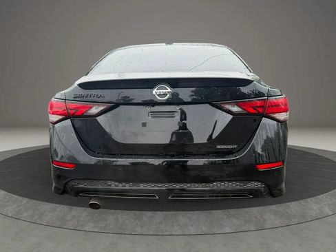 Used 2022 Nissan Sentra SR w/ Midnight Edition FWD image 6