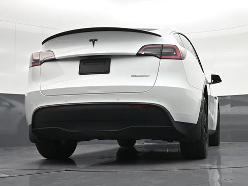 Used 2021 Tesla Model Y Performance AWD/4WD image 24