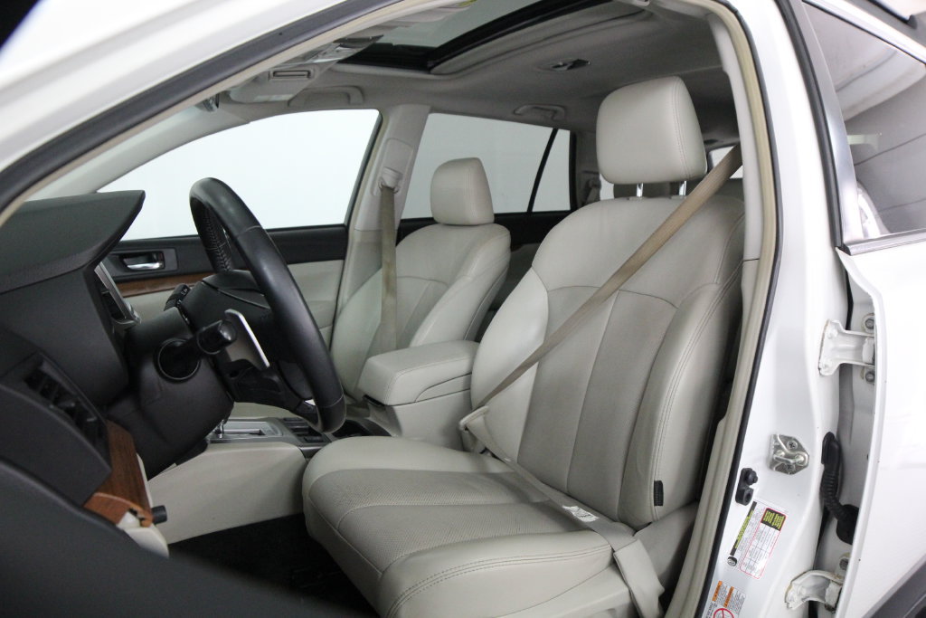 Used 2014 Subaru Outback 2.5i Limited AWD/4WD image 50