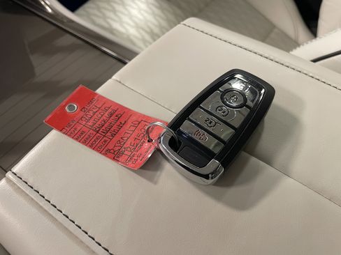 Used 2024 Lincoln Nautilus Black Label w/ Jet Appearance Package (87T) image 19