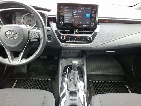Used 2021 Toyota Corolla SE image 15