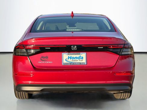 Used 2024 Honda Accord LX image 9