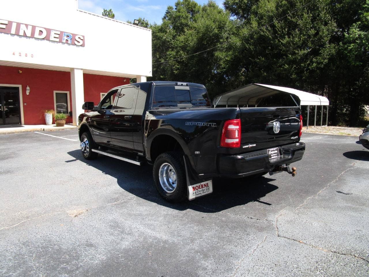 Used 2020 RAM 3500 Lone Star w/ Level 2 Equipment Group AWD/4WD image 4