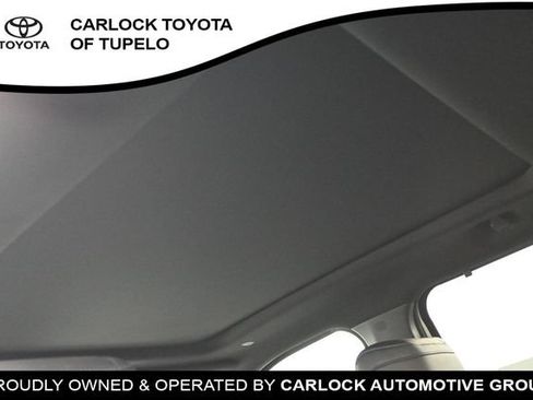 Used 2026 Toyota Tundra Platinum w/ TRD Off-Road Package AWD/4WD image 17