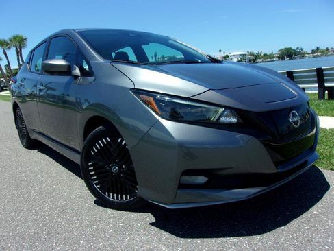 Used 2023 Nissan Leaf SV Plus FWD image 8