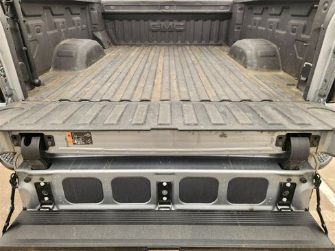 Used 2025 GMC Sierra 2500 AT4 w/ AT4 Premium Plus Package image 31