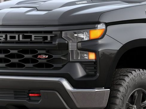 New 2026 Chevrolet Silverado 1500 Custom Trail Boss w/ Midnight Edition AWD/4WD image 5