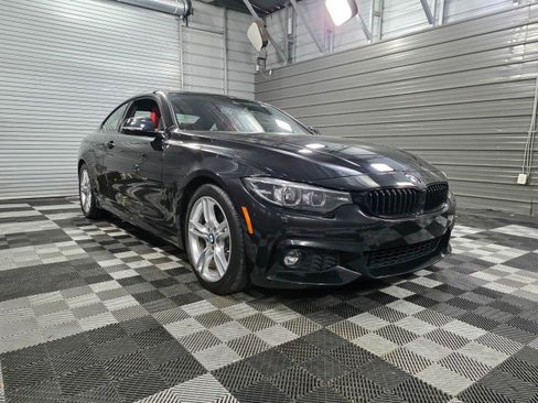 Used 2020 BMW 430i Coupe w/ M Sport Package image 4