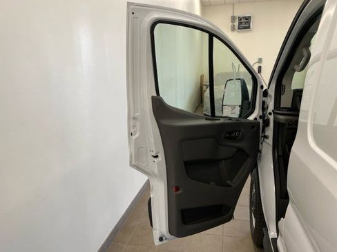 New 2025 Ford Transit 250 Low Roof image 9