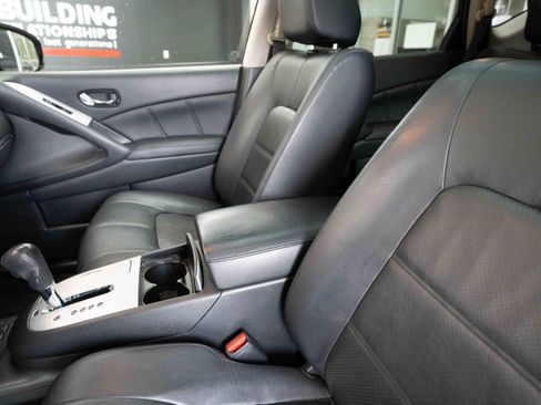 Used 2013 Nissan Murano SL w/ Navigation Pkg image 10