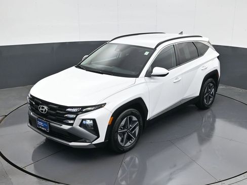 Certified 2025 Hyundai Tucson SEL image 13