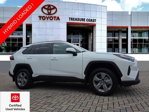 Certified 2025 Toyota RAV4 XLE w/ Convenience Package AWD/4WD image 1