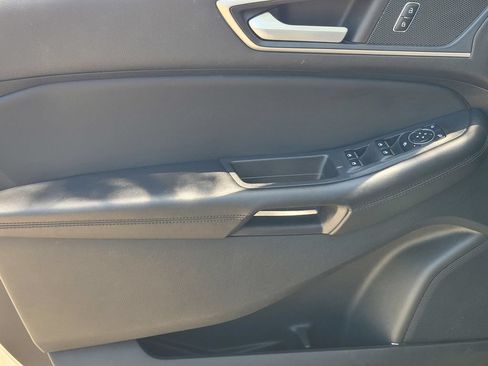 Used 2023 Ford Edge SEL AWD/4WD image 15