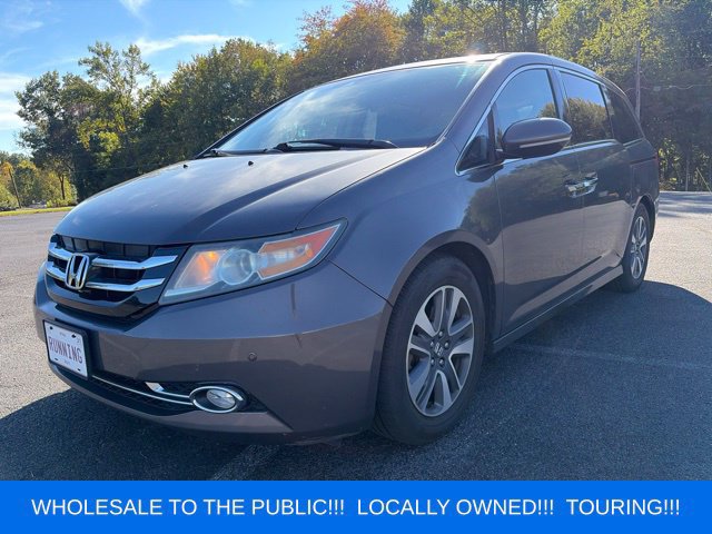 Used 2015 Honda Odyssey Touring image 1
