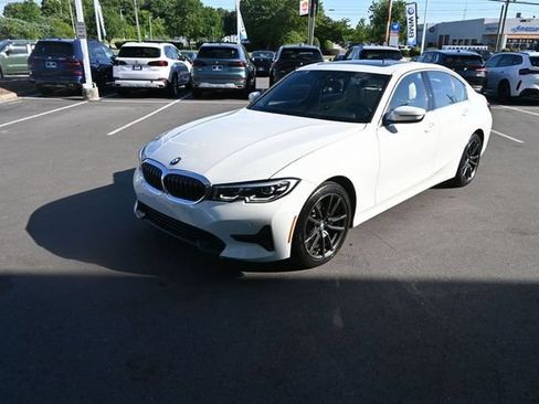 Used 2019 BMW 330i xDrive Sedan w/ Convenience Package AWD/4WD image 13