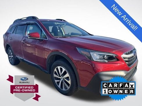 Used 2022 Subaru Outback Premium image 1
