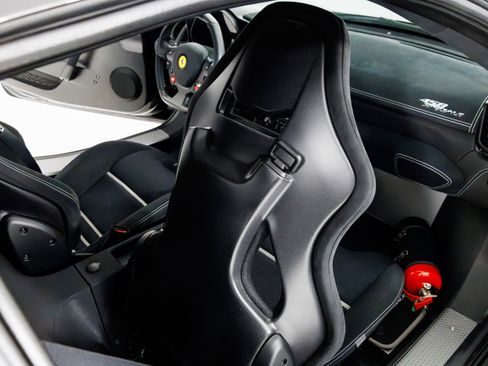 Used 2014 Ferrari 458 Speciale Coupe image 32