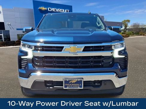 Used 2023 Chevrolet Silverado 1500 LT w/ Z71 Off-Road Package AWD/4WD image 24