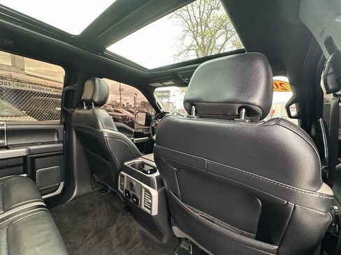 Used 2018 Ford F150 Raptor w/ Equipment Group 802A Luxury AWD/4WD image 36