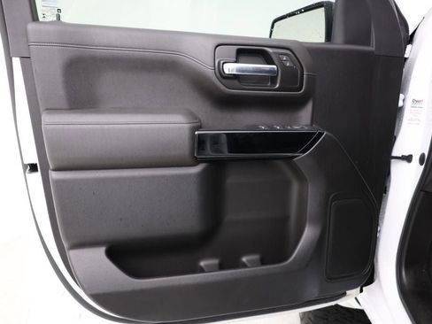 Used 2022 Chevrolet Silverado 1500 RST w/ Safety Package image 7