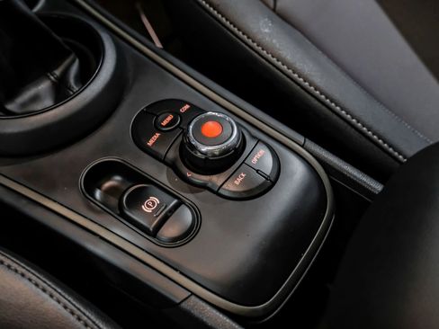 Used 2019 MINI Cooper Countryman FWD image 26