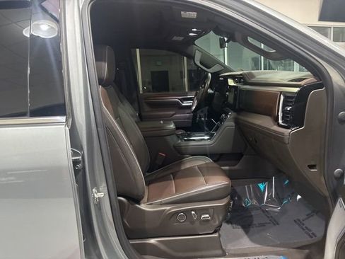 Used 2024 GMC Sierra 2500 Denali w/ Denali Reserve Package image 35