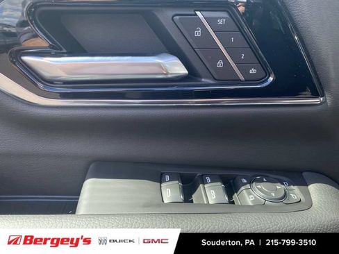 New 2026 GMC Yukon Denali AWD/4WD image 25