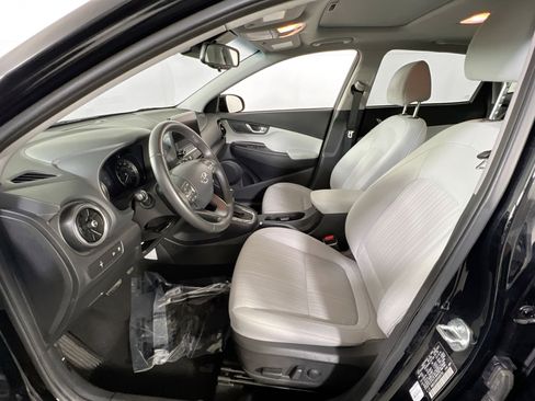 Used 2023 Hyundai Kona SEL w/ Convenience Package image 21