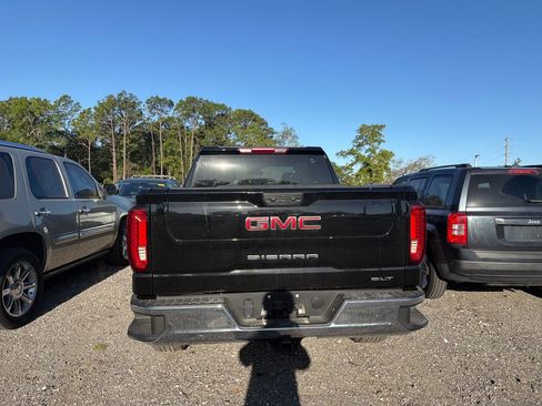 Used 2026 GMC Sierra 1500 SLT image 5