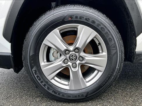 Used 2025 Toyota RAV4 XLE image 7