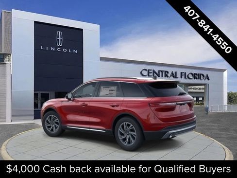 New 2026 Lincoln Corsair Premiere image 4