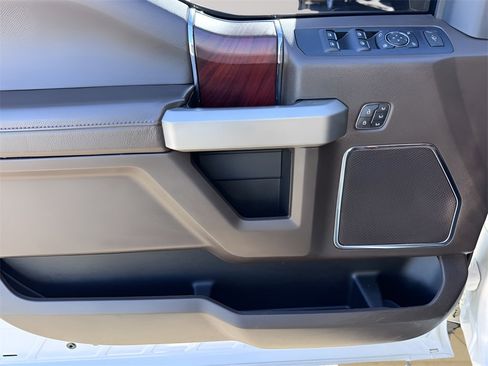 Used 2022 Ford F350 King Ranch w/ King Ranch Ultimate Package image 13