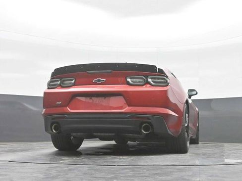 Used 2020 Chevrolet Camaro LT w/ 1LE Track Performance Package RWD image 29