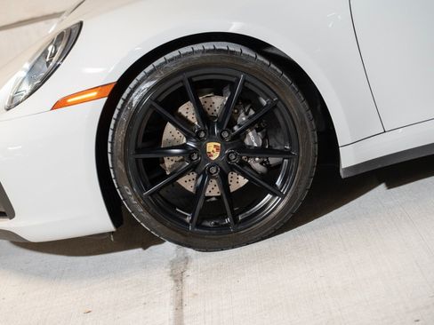 Certified 2021 Porsche 911 Carrera RWD image 11