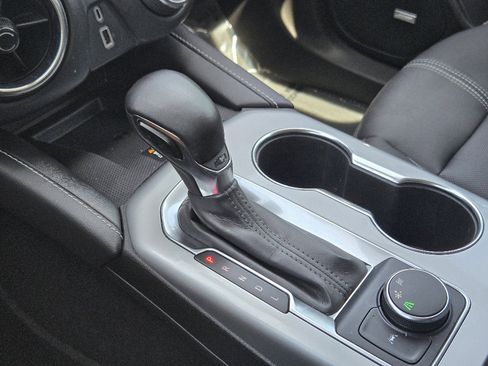 Used 2024 Chevrolet Blazer LT w/ Sound & Technology Package image 9