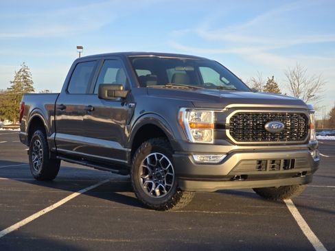 Used 2021 Ford F150 XL w/ STX Appearance Package image 2