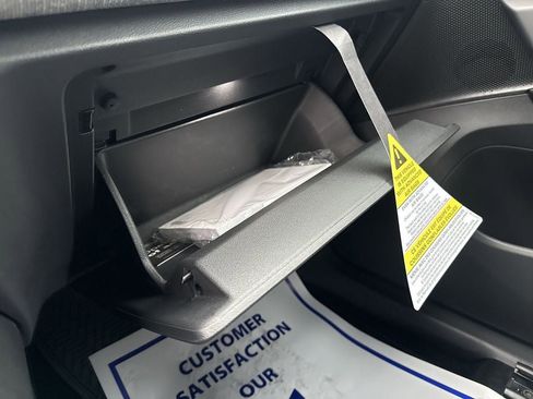 New 2026 Volkswagen Tiguan S image 37