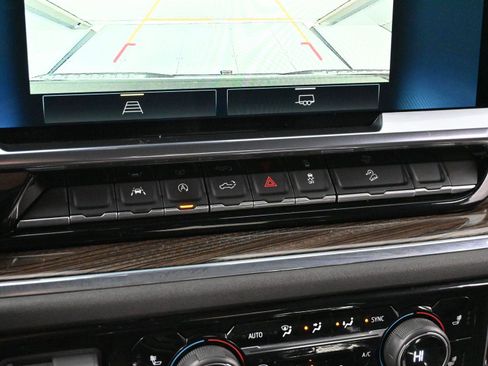 Used 2023 Chevrolet Silverado 1500 LT Trail Boss w/ Protection Package image 22