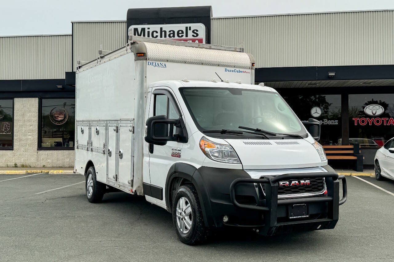 Used 2019 RAM ProMaster 3500 w/ Premium Appearance Group FWD image 1